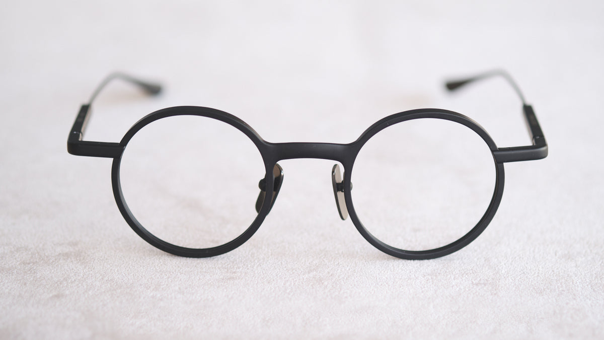 XT01 round titanium optical frames, handmade in Sabae Japan - ATELIER 971
