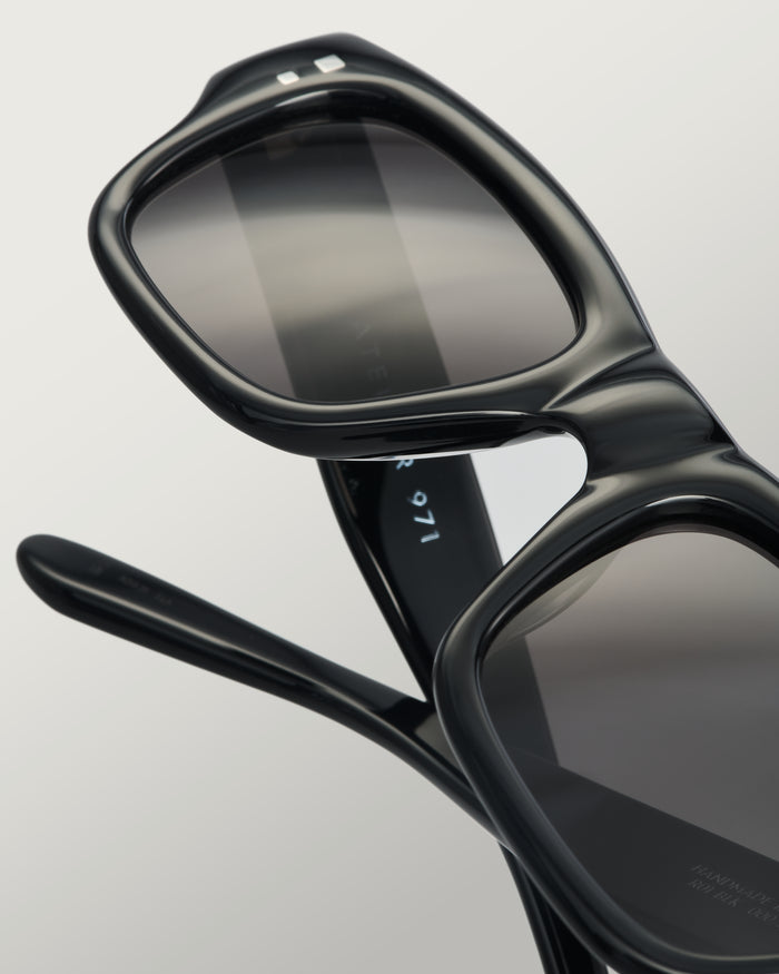 R01 rectangular acetate sunglasses, handmade in Sabae Japan - ATELIER 971